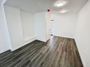 Shop Floor- click for photo gallery